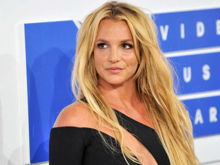 Britney Spears vrea sa scape cu disperare de custodia tatalui sau! Vedeta se va prezenta in instanta pentru a se apara Britney Spears vrea sa scape cu disperare de custodia tatalui sau! Vedeta se va prezenta in instanta pentru a se apara