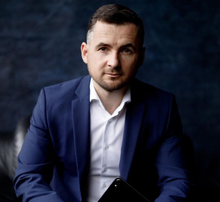 Cum sa conduci o afacere cu partenerul de viata, fara a ajunge la DIVORT? Ce spune Alexandru Bordea: „Fericirea vine exact in momentul cand ei nu mai fac business impreuna” - VIDEO Cum sa conduci o afacere cu partenerul de viata, fara a ajunge la DIVORT? Ce spune Alexandru Bordea: „Fericirea vine exact in momentul cand ei nu mai fac business impreuna” - VIDEO