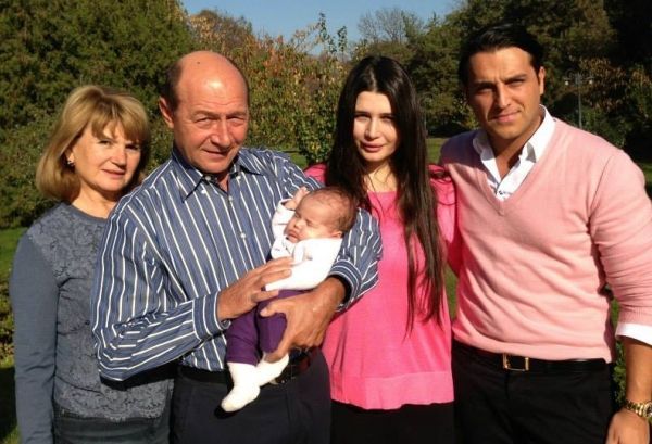 Ce spune fostul sot al Elenei Basescu, dupa 5 ani de la divort Ce spune fostul sot al Elenei Basescu, dupa 5 ani de la divort