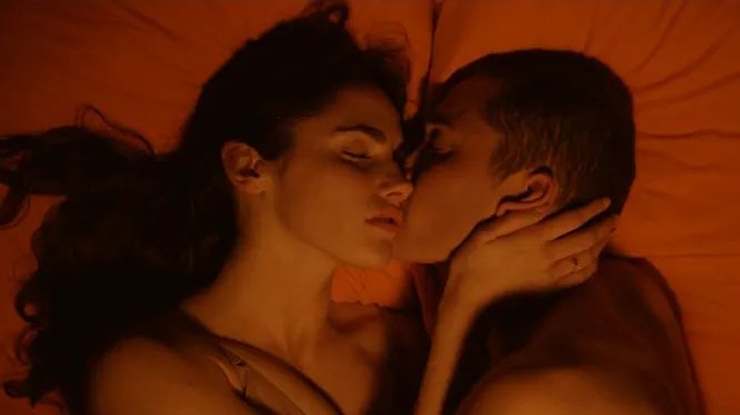 Numai pentru adulti: 10 filme erotice care au intrat in istorie Numai pentru adulti: 10 filme erotice care au intrat in istorie