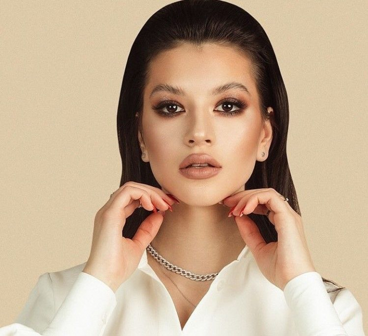 Peste 14 mii de vizualizari in doar doua ore! O noua piesa de dragoste de la Cleopatra Stratan. Vezi cum suna melodia „Monte Carlo” si cat de senzuala e interpreta in videoclip - VIDEO Peste 14 mii de vizualizari in doar doua ore! O noua piesa de dragoste de la Cleopatra Stratan. Vezi cum suna melodia „Monte Carlo” si cat de senzuala e interpreta in videoclip - VIDEO