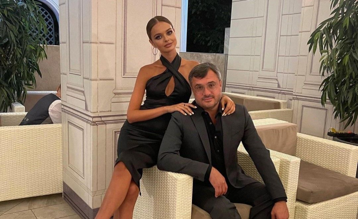 Zici ca e nunta! Gabriel Stati si-a sarbatorit, luxos, ziua de nastere alaturi de artisti renumiti! Vezi dansul provocator al milionarului cu Anastasia Fotachi - VIDEO Zici ca e nunta! Gabriel Stati si-a sarbatorit, luxos, ziua de nastere alaturi de artisti renumiti! Vezi dansul provocator al milionarului cu Anastasia Fotachi - VIDEO