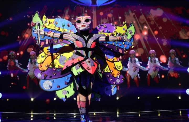 Fluturele isi deschide sufletul in fata detectivilor Masked Singer de la PRO TV: "Succesul e iluzia cu care m-am hranit" Fluturele isi deschide sufletul in fata detectivilor Masked Singer de la PRO TV: "Succesul e iluzia cu care m-am hranit"