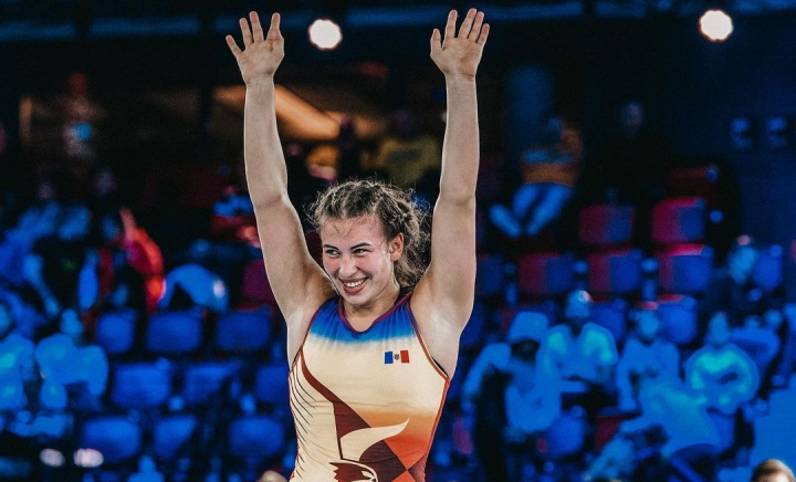 Luptatoarea de la noi care a ingenuncheat o lume intreaga! Irina Ringaci este prima sportiva din tara noastra care a devenit campioana mondiala. Afla povestea ei: „Cand ai realizat ca esti prima... emotii de nedescris”  - VIDEO