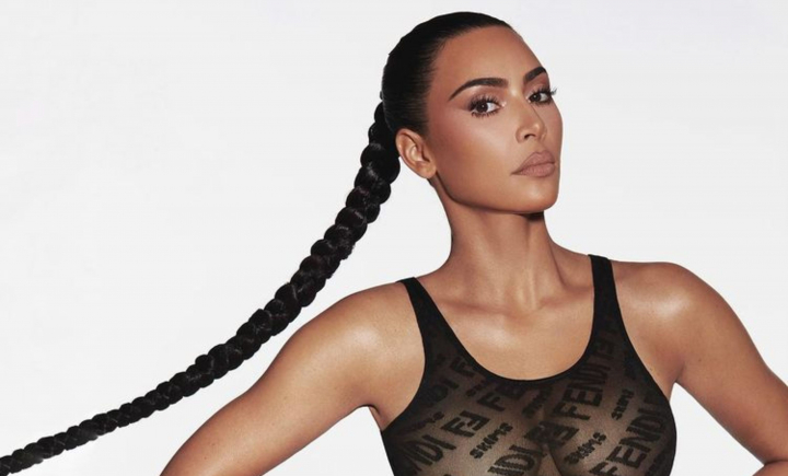 Kim Kardashian lupta cu o afectiune cronica, care nu se poate vindeca! Boala psoriazis i-a atins si fata