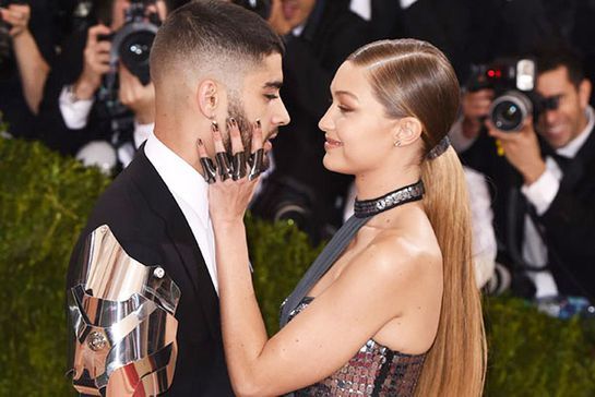 Gigi Hadid si Zayn Malik s-au despartit, dupa ce mama supermodelului i-a adus acuzatii socante cantaretului
