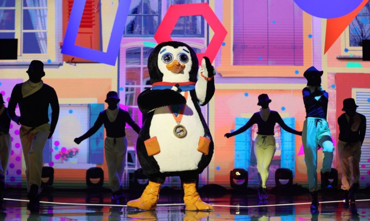 Noile indicii oferite de Pinguin ii trimit pe piste diferite pe detectivii Masked Singer: “Oare esti bucatar?” Noile indicii oferite de Pinguin ii trimit pe piste diferite pe detectivii Masked Singer: “Oare esti bucatar?”