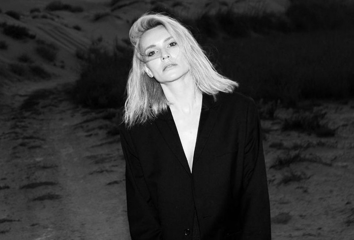 Lacrimi si durere! Tatal Oliei Tira s-a stins din viata. Imagini din sanul familiei pe care le-a publicat interpreta - FOTO