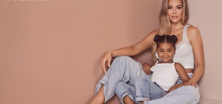 Khloe Kardashian si fiica ei de doar 3 ani - infectate cu COVID - 19. Care este starea celor doua Khloe Kardashian si fiica ei de doar 3 ani - infectate cu COVID - 19. Care este starea celor doua