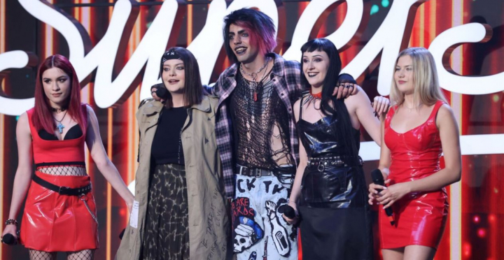 „Fiecare si-a facut rolul, a fost ca la un musical”. Smiley, cucerit de prestatia grupului The black hearts, la SuperStar - VIDEO