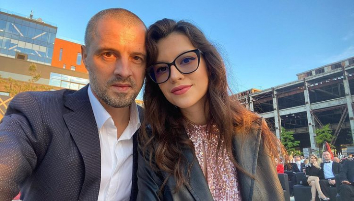 La multi ani, Pavel Stratan! Vezi felicitarea emotionanta de la Cleopatra: „Cred ca cel mai frumos si special cadou pe care ti-l pot oferi este dragostea si afectiunea mea pentru tine!” - VIDEO La multi ani, Pavel Stratan! Vezi felicitarea emotionanta de la Cleopatra: „Cred ca cel mai frumos si special cadou pe care ti-l pot oferi este dragostea si afectiunea mea pentru tine!” - VIDEO