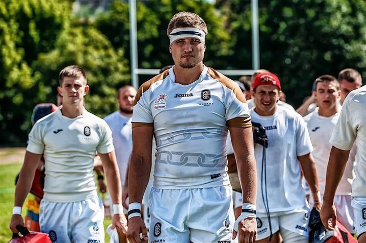 La 20 de ani nu stia ce inseamna rugby, iar acum joaca in una dintre cele mai cunoscute echipe din lume. Afla povestea moldoveanului Andrei Mahu, care are o inaltime de peste doi metri - VIDEO La 20 de ani nu stia ce inseamna rugby, iar acum joaca in una dintre cele mai cunoscute echipe din lume. Afla povestea moldoveanului Andrei Mahu, care are o inaltime de peste doi metri - VIDEO