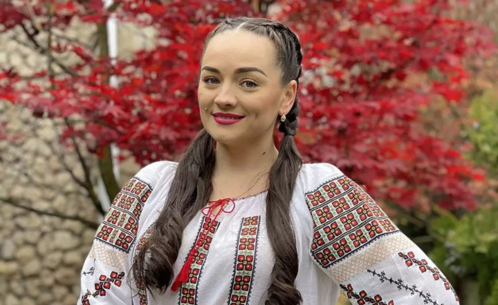 N-a primit cel mai important „La multi ani”! Luciana Spinu are o singura dorinta: „Daca exista acel Dumnezeu, sa imi demonstreze ca poate mai mult si sa puna stop suferintelor.” Cum a fost surprinsa interpreta de ziua ei - VIDEO N-a primit cel mai important „La multi ani”! Luciana Spinu are o singura dorinta: „Daca exista acel Dumnezeu, sa imi demonstreze ca poate mai mult si sa puna stop suferintelor.” Cum a fost surprinsa interpreta de ziua ei - VIDEO