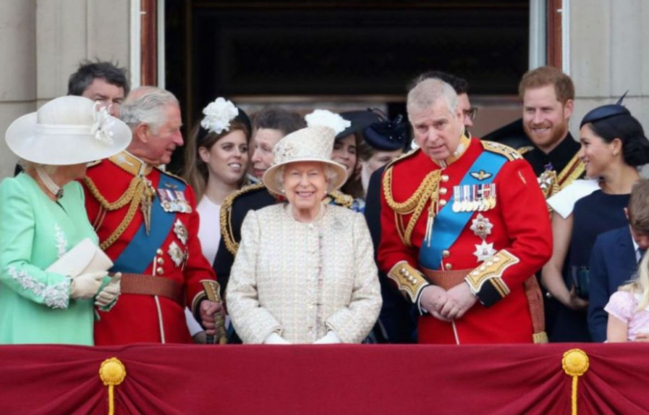 Ducii de Sussex, lovitura dura pentru Regina Elisabeta a II-a! Printul Harry si Meghan Markle refuza sa petreaca Craciunul cu suverana 