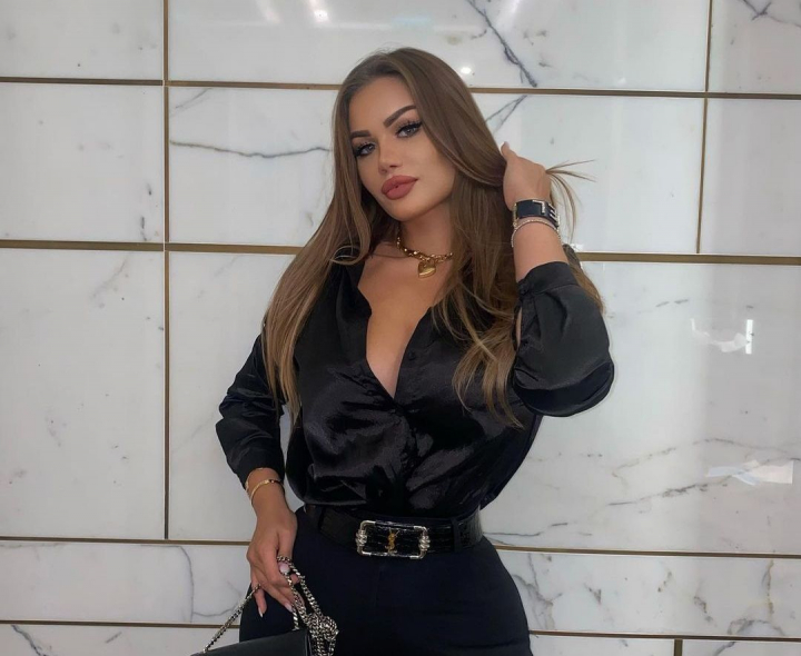 Daria Radionova are bolidul de lux, incrustat cu 2 milioane de cristale, facut praf! Ce reactie a avut?