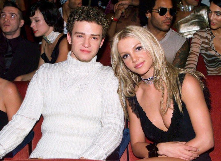 Dupa 19 ani de la despartire, Justin Timberlake vrea sa se intalneasca cu Britney Spears, pentru a-i cere iertare Dupa 19 ani de la despartire, Justin Timberlake vrea sa se intalneasca cu Britney Spears, pentru a-i cere iertare