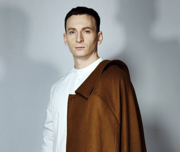 Cea mai sincera de pana acum! The Motans a lansat o piesa noua care te va cuceri din prima: "Mi-am permis sa experimentez cu muzica si versurile fara a tine cont de vreo regula" - VIDEO Cea mai sincera de pana acum! The Motans a lansat o piesa noua care te va cuceri din prima: "Mi-am permis sa experimentez cu muzica si versurile fara a tine cont de vreo regula" - VIDEO