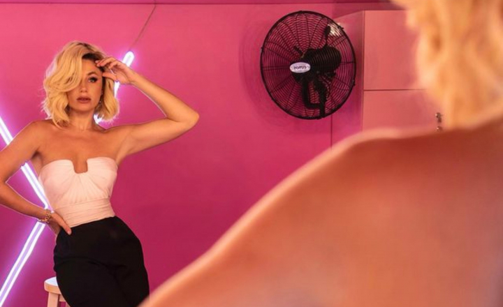 A cucerit definitiv showbizul rusesc! Natalia Gordienko - titlul de „Femeia anului” de la Glamour Rusia - FOTO A cucerit definitiv showbizul rusesc! Natalia Gordienko - titlul de „Femeia anului” de la Glamour Rusia - FOTO