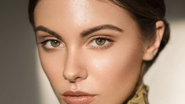 Un model international si-a socat fanii, dupa ce s-a demachiat. Nimeni nu banuia cu ce probleme se confrunta - VIDEO Un model international si-a socat fanii, dupa ce s-a demachiat. Nimeni nu banuia cu ce probleme se confrunta - VIDEO