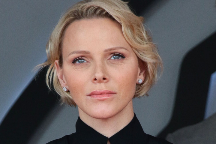 Departe de casa, din nou. Printesa Charlene nu mai este in Monaco Departe de casa, din nou. Printesa Charlene nu mai este in Monaco