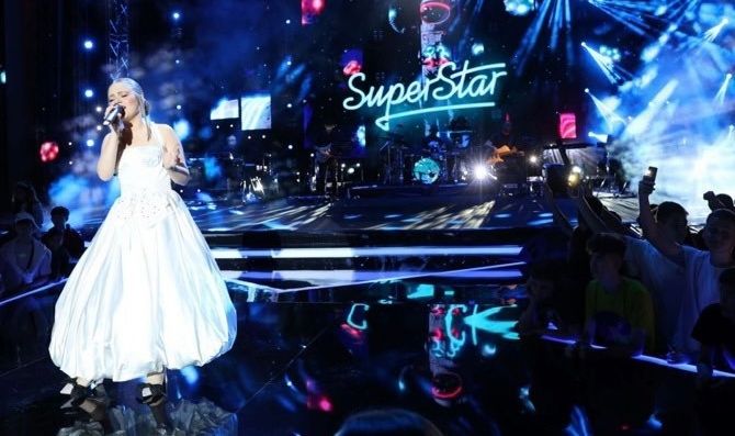 Moldoveanca Anastasia Chirillovskaia a creat un moment de vis pe scena SuperStar. Carla’s Dreams: „Eu m-am simtit ca acasa, desi nu traiesc la Paris” - VIDEO Moldoveanca Anastasia Chirillovskaia a creat un moment de vis pe scena SuperStar. Carla’s Dreams: „Eu m-am simtit ca acasa, desi nu traiesc la Paris” - VIDEO