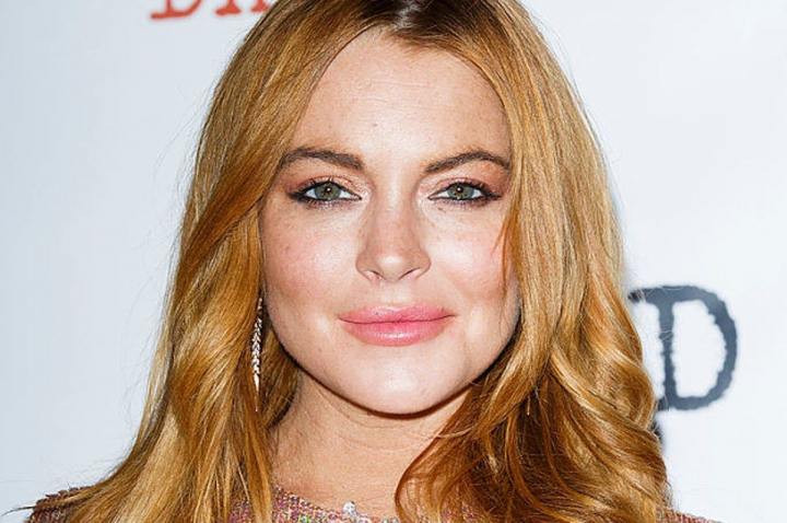 Lindsay Lohan a fost ceruta in casatorie! Vezi cine este viitorul sau sot: „Dragostea mea, viata mea, familia mea, viitorul meu”- FOTO Lindsay Lohan a fost ceruta in casatorie! Vezi cine este viitorul sau sot: „Dragostea mea, viata mea, familia mea, viitorul meu”- FOTO