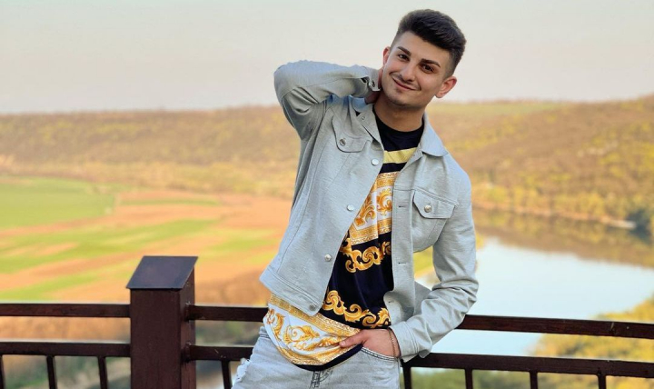 Johy Davis le-a dedicat o piesa celor care il invidiaza! „Am plans de multe ori si ma gandeam ca ceva nu fac corect” - VIDEO