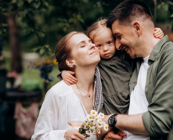 Te topesti dupa ea! „Copilul-soare”, Beatrice, implineste 4 anisori! Mesajul, postat de mama ei, Ludmila Adamciuc: „Suntem recunoscatori ca ne-ai ales sa-ti fim parinti” Te topesti dupa ea! „Copilul-soare”, Beatrice, implineste 4 anisori! Mesajul, postat de mama ei, Ludmila Adamciuc: „Suntem recunoscatori ca ne-ai ales sa-ti fim parinti”