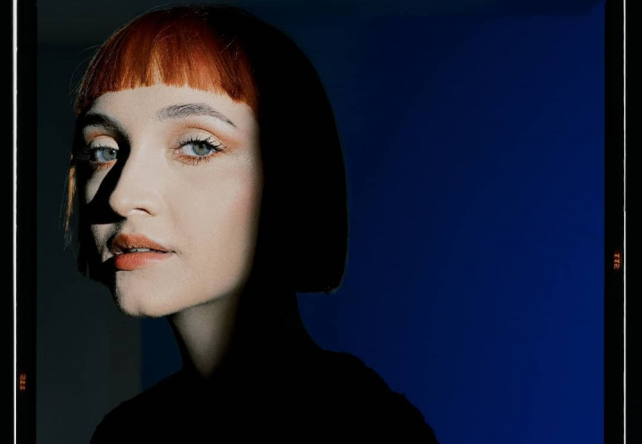 Asa nume de scena n-ai mai auzit! Prima Dragoste -  asa o cheama pe tanara interpreta de la noi: „Muzica nu-i stiinta, ea e o traire individuala pentru fiecare” - VIDEO