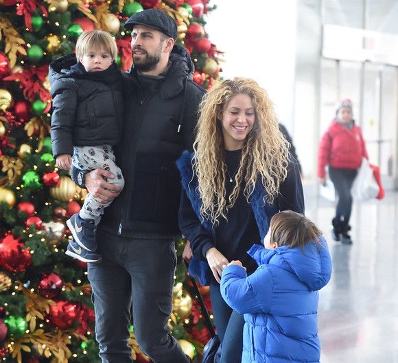 Shakira ajunge la altar dupa 11 ani de relatie cu Pique? Cine a dat-o de gol Shakira ajunge la altar dupa 11 ani de relatie cu Pique? Cine a dat-o de gol