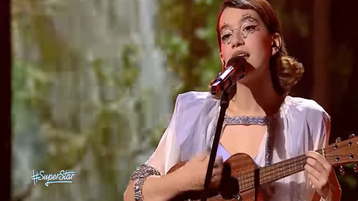 Un soundtrack memorabil si o voce inconfundabila! Juratii de la „SuperStar” s-au ridicat in picioare dupa momentul Mariei Juganaru: „Ai reusit sa ne duci pe toti intr-o lume magica!" - VIDEO Un soundtrack memorabil si o voce inconfundabila! Juratii de la „SuperStar” s-au ridicat in picioare dupa momentul Mariei Juganaru: „Ai reusit sa ne duci pe toti intr-o lume magica!" - VIDEO