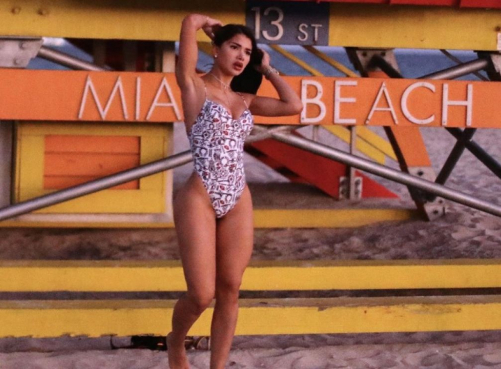 Ea e fosta iubita a lui Cristiano Ronaldo! Paula Suarez, fotografiata la plaja Ea e fosta iubita a lui Cristiano Ronaldo! Paula Suarez, fotografiata la plaja