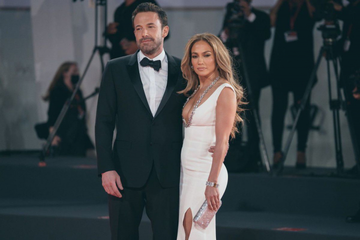 Interviul lui Ben Affleck a infuriat-o pe Jennifer Lopez! Nu intelege de ce iubitul sau si-a discreditat astfel fosta sotie Interviul lui Ben Affleck a infuriat-o pe Jennifer Lopez! Nu intelege de ce iubitul sau si-a discreditat astfel fosta sotie