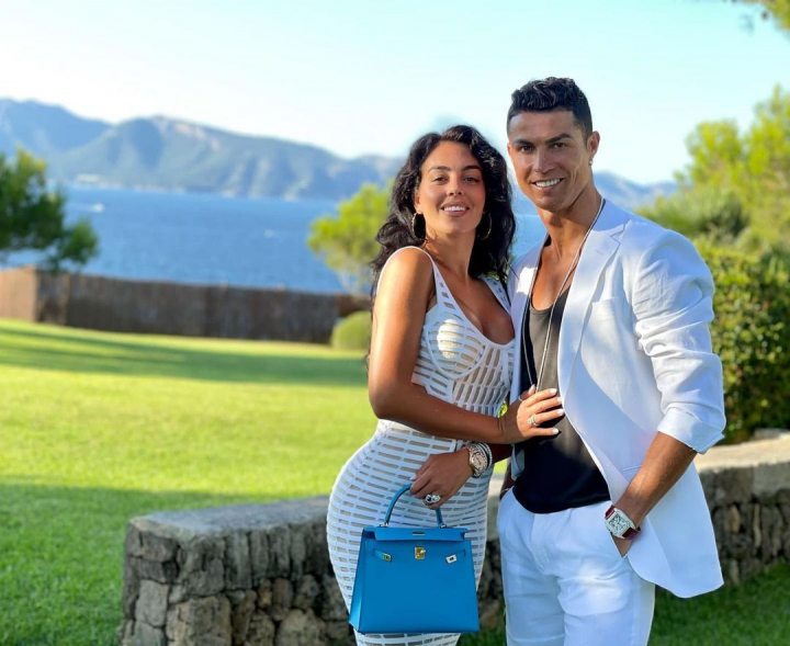 Cristiano Ronaldo si Georgina Rodriguez au aflat sexul gemenilor pe care ii asteapta! Vezi filmuletul plin de dragoste, publicat de fotbalist - VIDEO Cristiano Ronaldo si Georgina Rodriguez au aflat sexul gemenilor pe care ii asteapta! Vezi filmuletul plin de dragoste, publicat de fotbalist - VIDEO