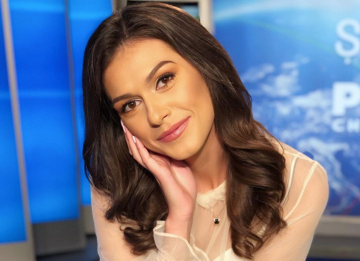 Tot ce n-ai stiut despre Valeria Capra! „Este o persoana cu un egou destul de sanatos. Ceea ce ea isi doreste, conteaza cu adevarat in viata ei”. Ce spune prezentatoarea PRO TV despre campania Daruiesti si Castigi - VIDEO Tot ce n-ai stiut despre Valeria Capra! „Este o persoana cu un egou destul de sanatos. Ceea ce ea isi doreste, conteaza cu adevarat in viata ei”. Ce spune prezentatoarea PRO TV despre campania Daruiesti si Castigi - VIDEO