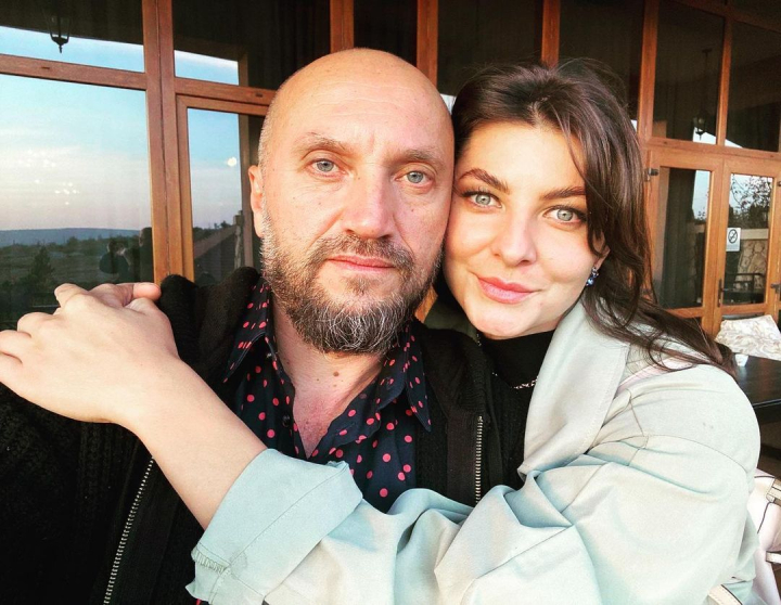 Ce cadou i-a facut Mos Nicolae Olesei Svecla: „Toti cei care radeau de mine, iata, eu am ultimul...” - VIDEO Ce cadou i-a facut Mos Nicolae Olesei Svecla: „Toti cei care radeau de mine, iata, eu am ultimul...” - VIDEO