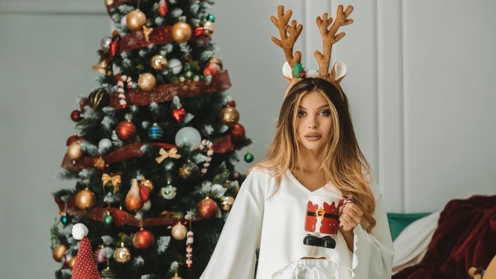 Valerie Lungu - intr-o stare emotionala proasta: „Sunt foarte epuizata si m-am gandit sa renunt la tot” - FOTO Valerie Lungu - intr-o stare emotionala proasta: „Sunt foarte epuizata si m-am gandit sa renunt la tot” - FOTO