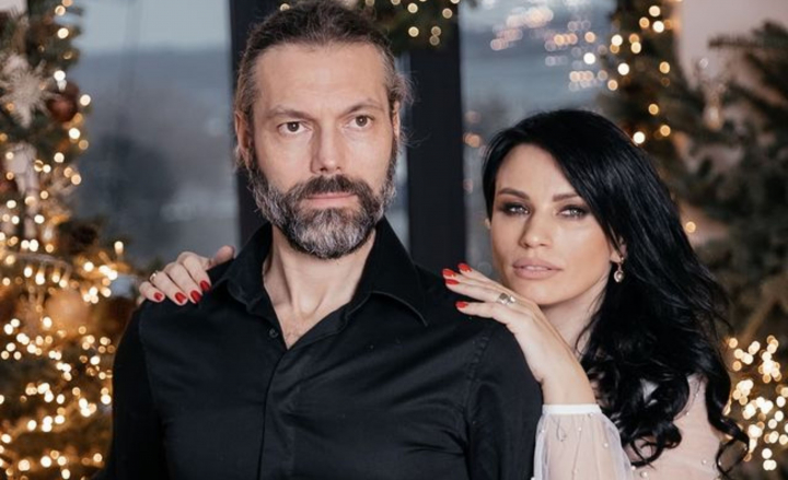 Ea - foc, el - apa! Cu o diferenta de 14 ani, Diana Ballerini si sotul acesteia, Marco se inteleg perfect: „Este o diferenta foarte okay, el are mult mai multa experienta, eu am mai putina, ne aprindem, iar apoi ne stingem” - VIDEO Ea - foc, el - apa! Cu o diferenta de 14 ani, Diana Ballerini si sotul acesteia, Marco se inteleg perfect: „Este o diferenta foarte okay, el are mult mai multa experienta, eu am mai putina, ne aprindem, iar apoi ne stingem” - VIDEO