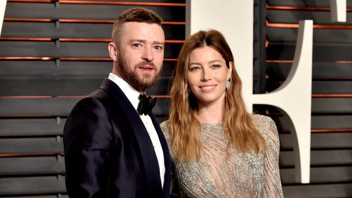 Jessica Biel si Justin Timberlake - imagine rara de Craciun alaturi de fiii lor - FOTO Jessica Biel si Justin Timberlake - imagine rara de Craciun alaturi de fiii lor - FOTO