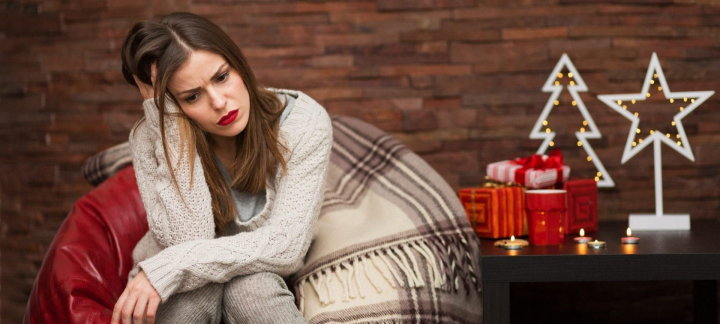 Urmeaza sa intalnesti singura sarbatorile de iarna? Psihologul Ina Crasnojon te ajuta sa depasesti aceasta etapa: „ Este recomandabil sa ascultam muzica care ne facea candva fericiti, sa imbracam hainele pe care le dorim...” - VIDEO Urmeaza sa intalnesti singura sarbatorile de iarna? Psihologul Ina Crasnojon te ajuta sa depasesti aceasta etapa: „ Este recomandabil sa ascultam muzica care ne facea candva fericiti, sa imbracam hainele pe care le dorim...” - VIDEO