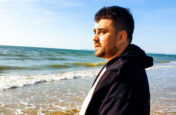 Dupa o vacanta de vis - un cosmar! Pentru a doua oara, Anatolie Melnic si-a gasit masina cu lovituri multiple: „Eu nu iti doresc nimic, dar nu uita ca exista karma” - VIDEO Dupa o vacanta de vis - un cosmar! Pentru a doua oara, Anatolie Melnic si-a gasit masina cu lovituri multiple: „Eu nu iti doresc nimic, dar nu uita ca exista karma” - VIDEO