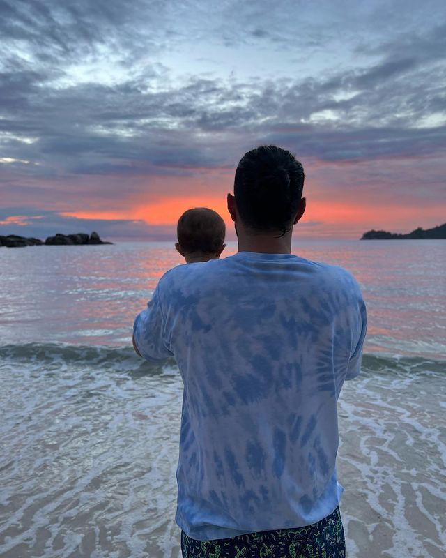 Smiley, prima calatorie in afara tarii cu Josephine. „Parca astept vacanta asta de o viata” - FOTO Smiley, prima calatorie in afara tarii cu Josephine. „Parca astept vacanta asta de o viata” - FOTO