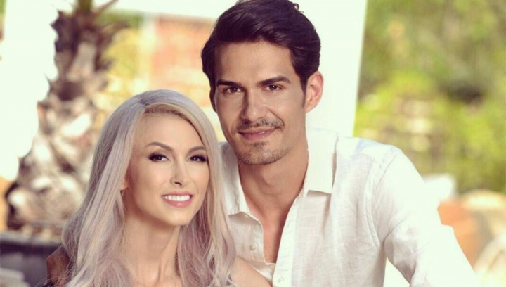 Scadal imens intre Andreea Balan si George Burcea „ Nu a platit niciodata in 2 ani pensia alimentara, iar de Craciun nu le-a cumparat nimic”
Scadal imens intre Andreea Balan si George Burcea „ Nu a platit niciodata in 2 ani pensia alimentara, iar de Craciun nu le-a cumparat nimic”