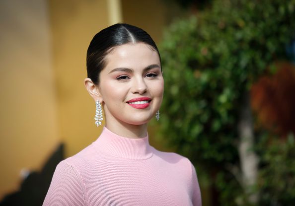 Selena Gomez a vorbit despre problemele sale psihologice: „Trebuie sa-mi controlez sentimentele” Selena Gomez a vorbit despre problemele sale psihologice: „Trebuie sa-mi controlez sentimentele”