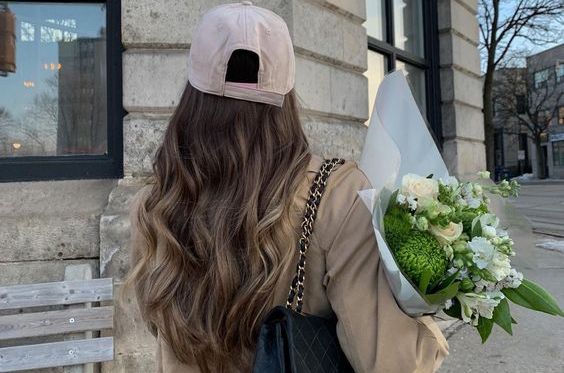 Breton „cascada”, coafura „sirena” sau o tunsoare scurta! Afla care vor fi cele mai in voga coafuri in anul 2022: „Incearca macar uneori sa iti lasi parul sa fie asa cum este el, fara a-l coafa” - FOTO