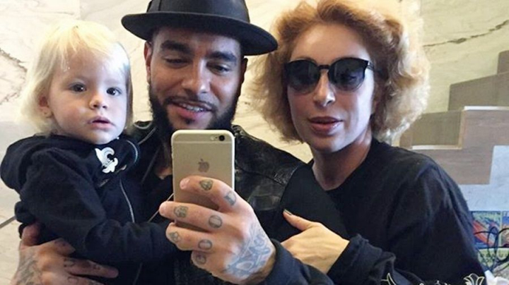 Mama lui Timati a recunoscut ca este mai atasata de nepoata sa Alisa decat de nepotul sau Ratmir. Vezi motivul pentru care ii trateaza diferit - FOTO Mama lui Timati a recunoscut ca este mai atasata de nepoata sa Alisa decat de nepotul sau Ratmir. Vezi motivul pentru care ii trateaza diferit - FOTO