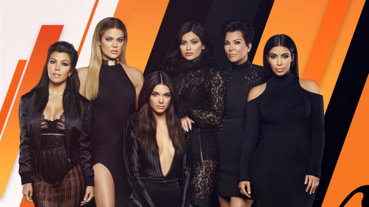 Familia Kardashian isi face deja planuri de inmormantare. Ce pretentii inedite au „divele‟ - FOTO
Familia Kardashian isi face deja planuri de inmormantare. Ce pretentii inedite au „divele‟ - FOTO