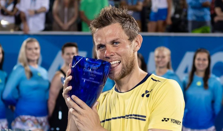 O idee neobisnuita pentru o cafenea din capitala. Numele tenismenului Radu Albot apare pe o prajitura. Vezi cum arata aceasta: „I-am spus ca ii promit un tort cu fiecare victorie a sa” - VIDEO O idee neobisnuita pentru o cafenea din capitala. Numele tenismenului Radu Albot apare pe o prajitura. Vezi cum arata aceasta: „I-am spus ca ii promit un tort cu fiecare victorie a sa” - VIDEO