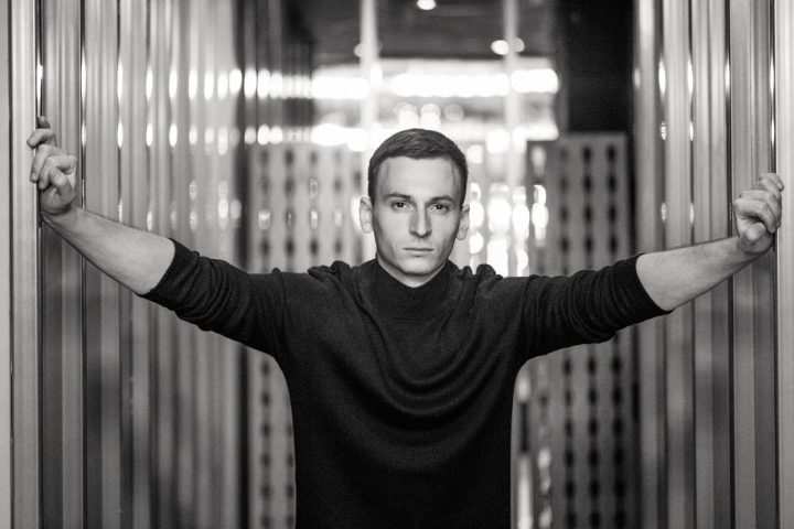 Denis Roabes, solistul de la The Motans - dezvaluiri despre suferinta din copilarie: „Mi-au lipsit unele lectii” Denis Roabes, solistul de la The Motans - dezvaluiri despre suferinta din copilarie: „Mi-au lipsit unele lectii”