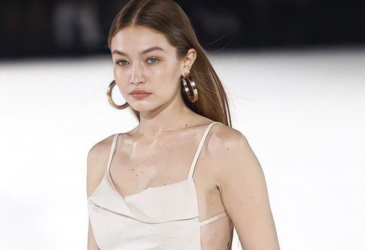 Gigi Hadid - lectiile pe care le-a invatat dupa despartirea de Zayn Malik: „Trebuie sa incepi sa-ti calculezi pasii” Gigi Hadid - lectiile pe care le-a invatat dupa despartirea de Zayn Malik: „Trebuie sa incepi sa-ti calculezi pasii”